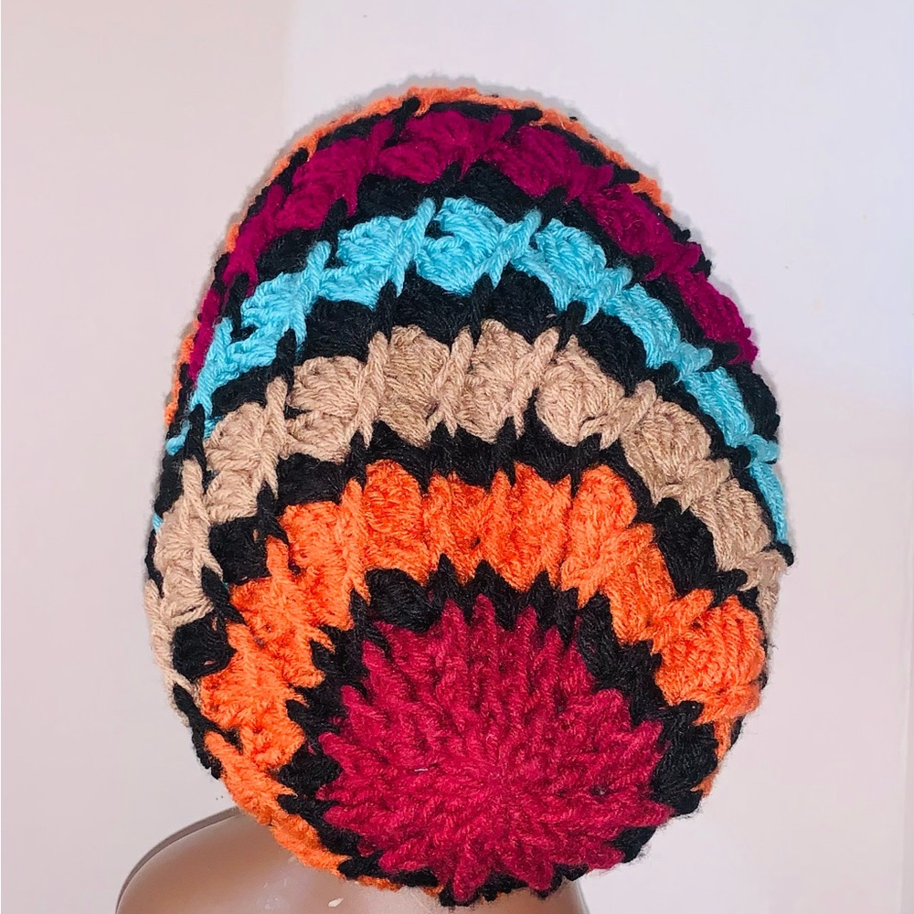 Crochet beautiful slouchy hat  handmade for adult - Picture 4 of 5